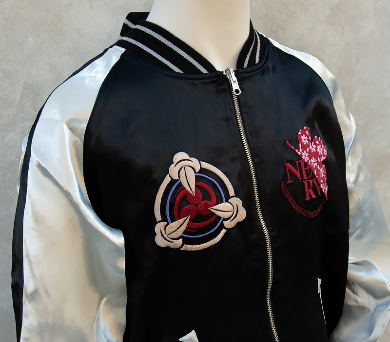 エヴァンゲリヲン新劇場版 <br>オリジナル リバーシブルスカジャン “龍と初号機” ×”夜桜と綾波レイ”（オリエンタルブランド錦） 画像4